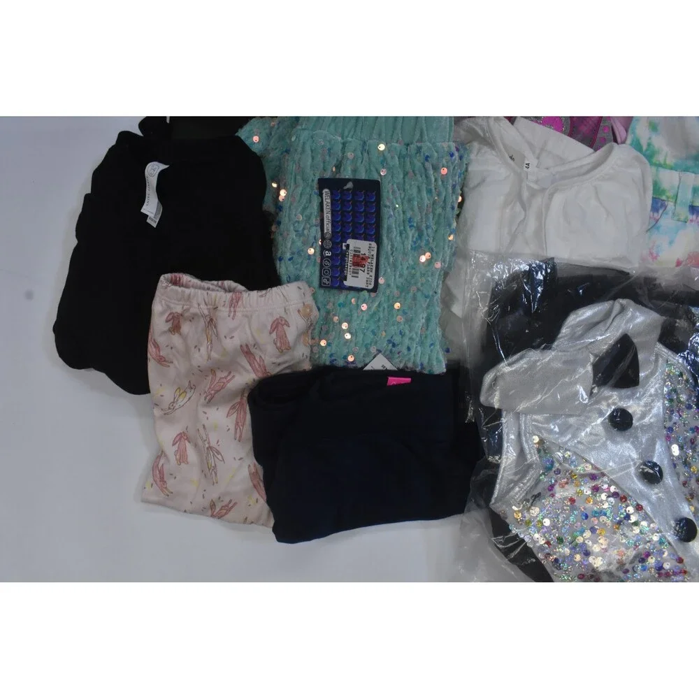 Wholesale Bulk Lot Of 13 Girls Size XS 4/5 Mixed Season Tops Bottoms Shorts